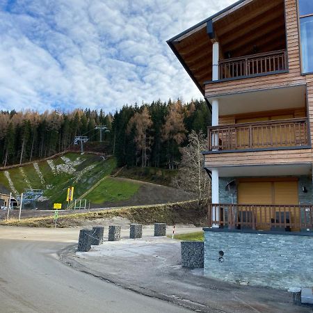 Ski In Ski Out Apartment Fastenberg Top 3 By Aa Holiday Homes Шладминг Экстерьер фото